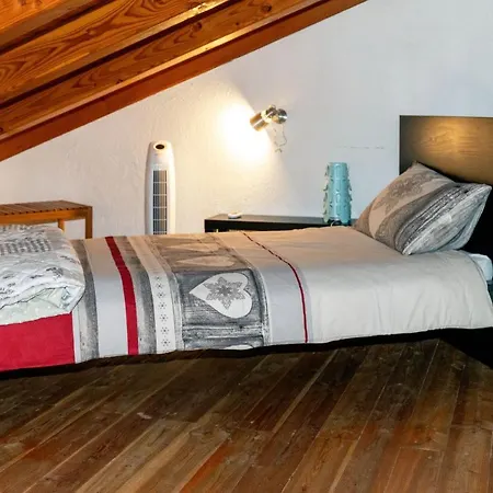 Apartment La Colombaia Saint Marcel